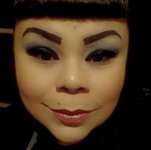 Meet your Posher, Jeanette